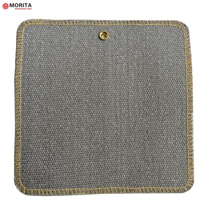 Strumenti idraulici Matta di saldatura spessa 300*300 mm Tessuto in fibra di vetro per isolamento termico Saldatura ignifuga