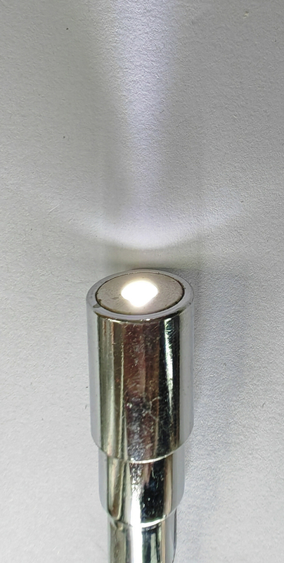 Strumenti idraulici Strumento di raccolta magnetica con legno bastone pieghevole Acciaio inossidabile Capacità 3lb Lunghezza 595mm